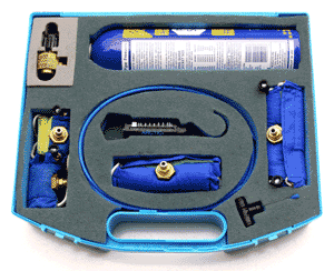 The pipe freezer used on the maintenance of plumbing systems course